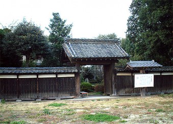 関宿城埋門